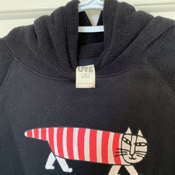 Uniqlo Lisa Larson Cartoon Cat Black Hoodie - Picture 2 of 5